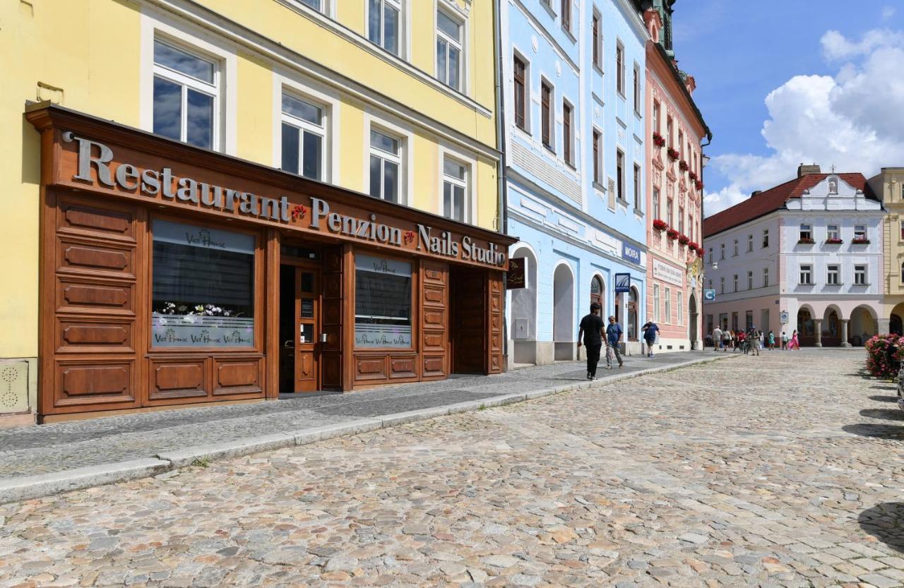 Apartmany Na Namesti 85 Jindřichův Hradec Extérieur photo