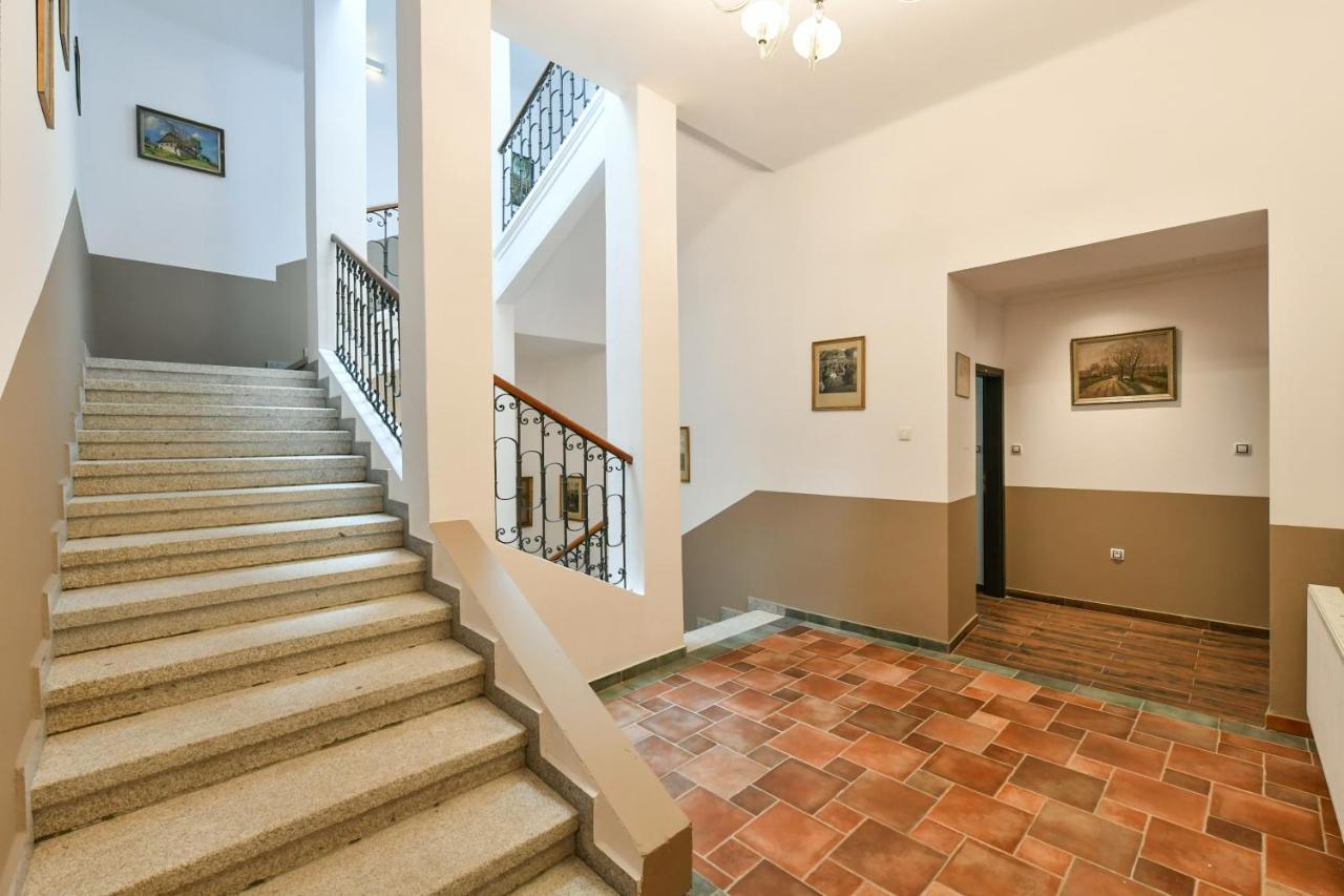 Apartmany Na Namesti 85 Jindřichův Hradec Extérieur photo