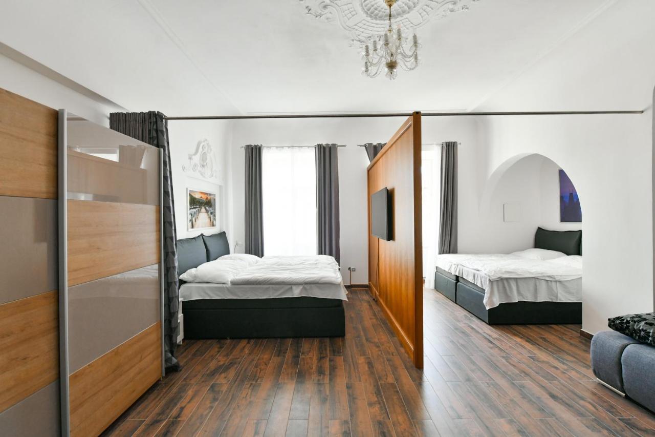 Apartmany Na Namesti 85 Jindřichův Hradec Extérieur photo