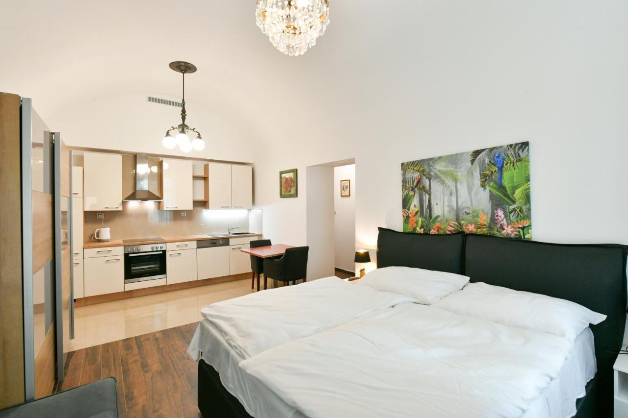Apartmany Na Namesti 85 Jindřichův Hradec Extérieur photo