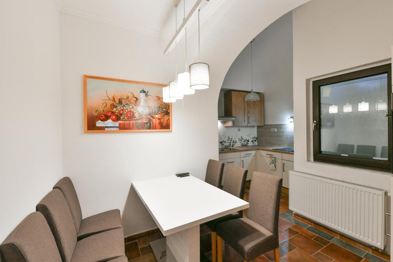 Apartmany Na Namesti 85 Jindřichův Hradec Extérieur photo